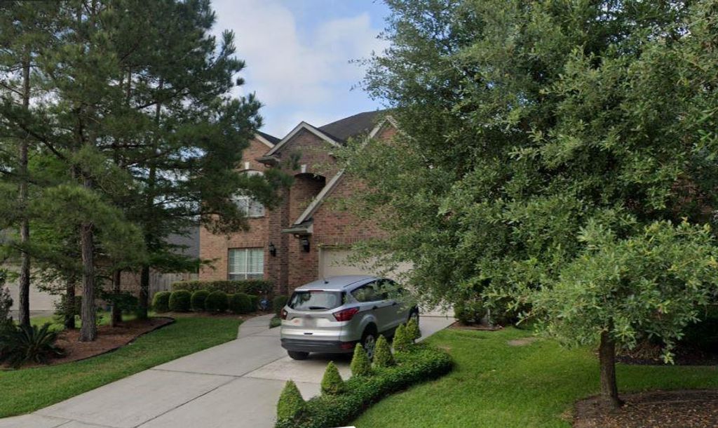 122 Bryce Branch Circle, The Woodlands, TX 77382