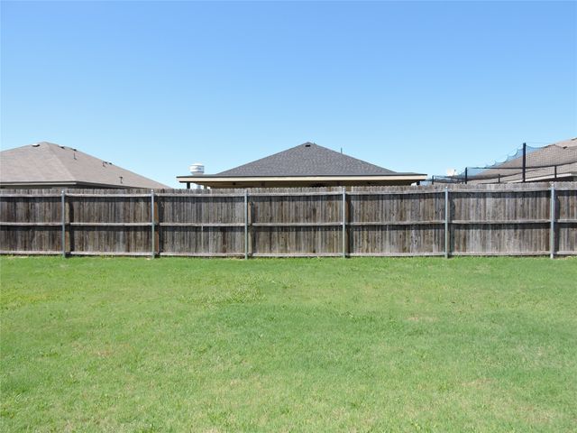 305 Silo Circle, Royse City, TX 75189