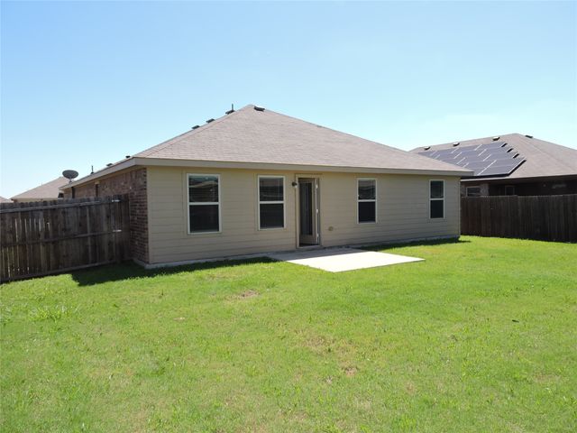 305 Silo Circle, Royse City, TX 75189