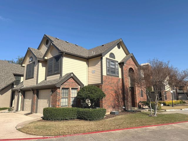 400 Santa Fe Trail 24, Irving, TX 75063