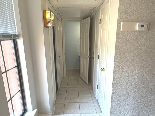 400 Santa Fe Trail 24, Irving, TX 75063