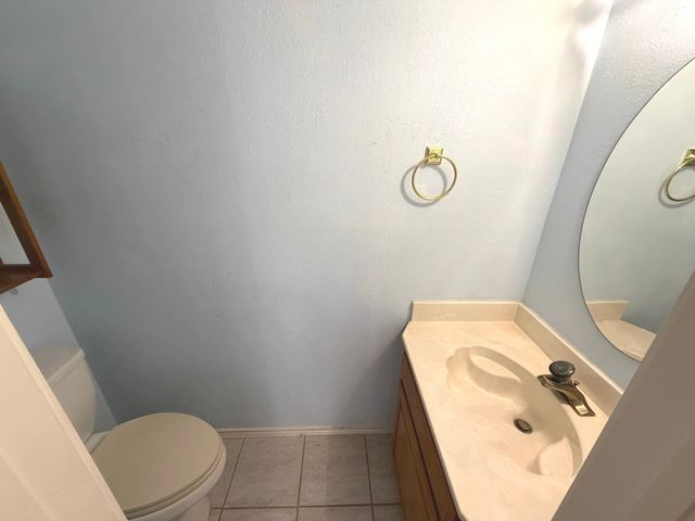 400 Santa Fe Trail 24, Irving, TX 75063