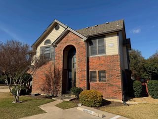 400 Santa Fe Trail 24, Irving, TX 75063