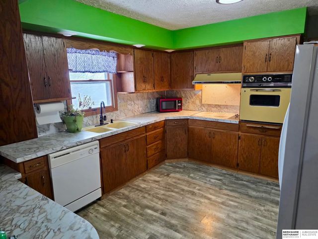 157 Washington Street, Tecumseh, NE 68450