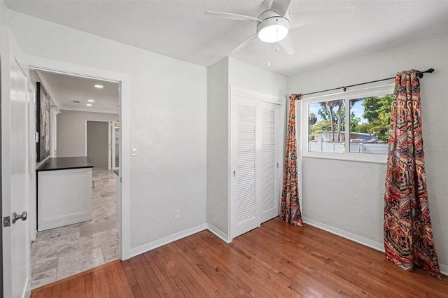 4660 22ND AVENUE S, St Petersburg, FL 33711