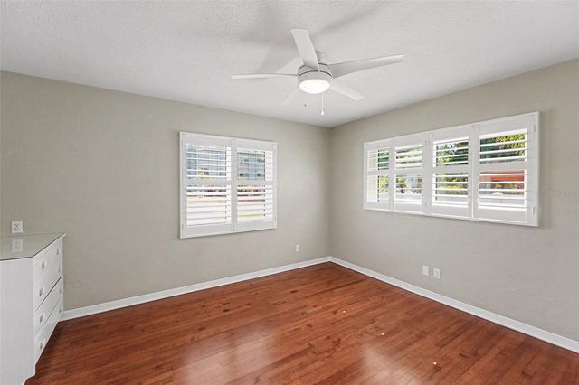 4660 22ND AVENUE S, St Petersburg, FL 33711