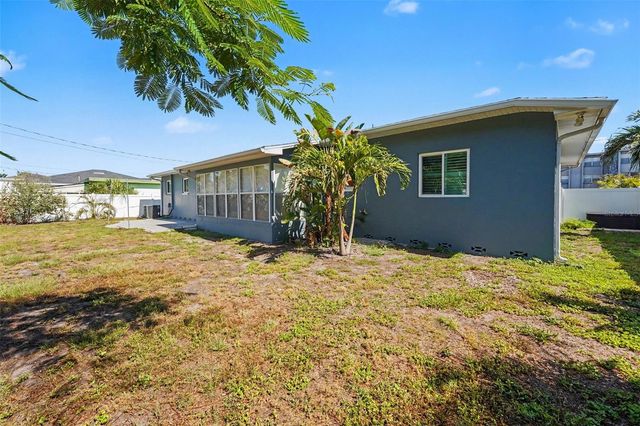 4660 22ND AVENUE S, St Petersburg, FL 33711