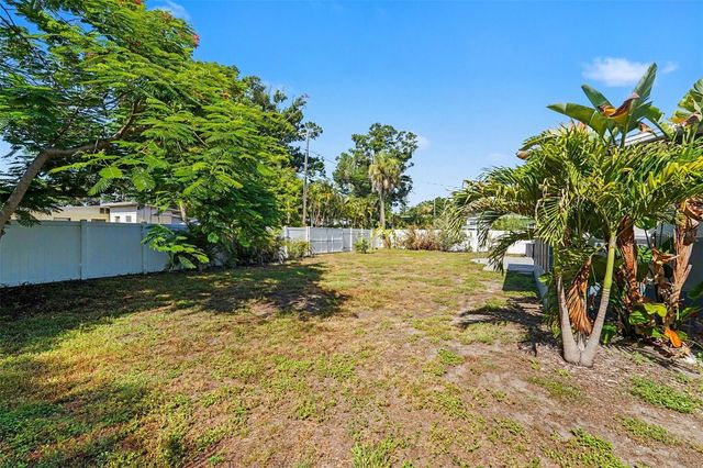 4660 22ND AVENUE S, St Petersburg, FL 33711