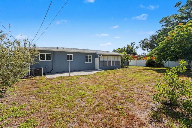 4660 22ND AVENUE S, St Petersburg, FL 33711