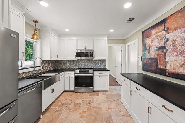4660 22ND AVENUE S, St Petersburg, FL 33711
