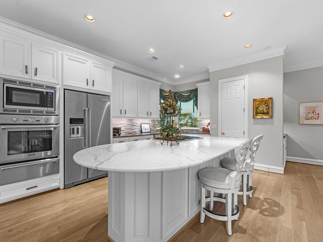 15 Golf Links Court, Houston, TX 77339