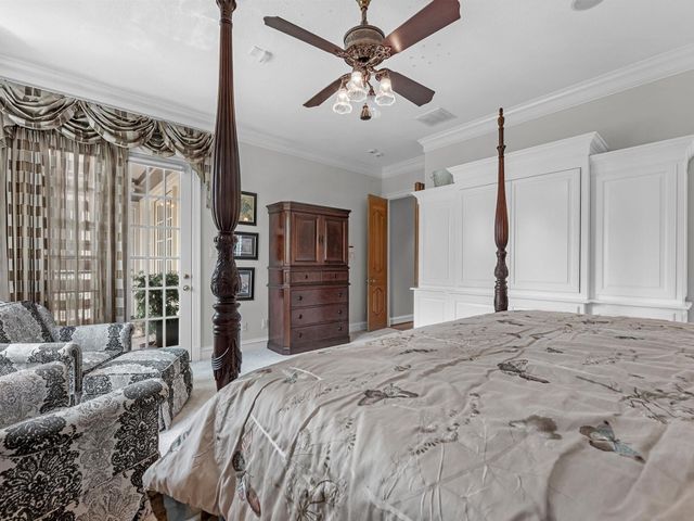 15 Golf Links Court, Houston, TX 77339