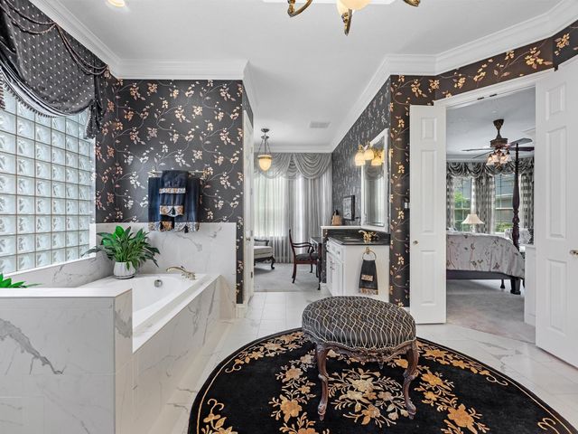 15 Golf Links Court, Houston, TX 77339