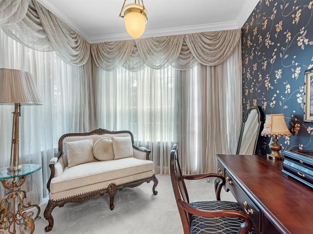 15 Golf Links Court, Houston, TX 77339