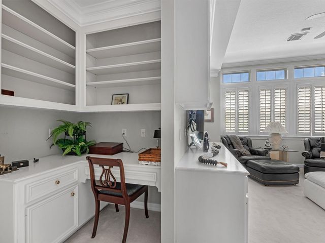 15 Golf Links Court, Houston, TX 77339