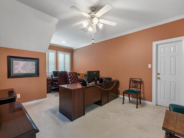 15 Golf Links Court, Houston, TX 77339