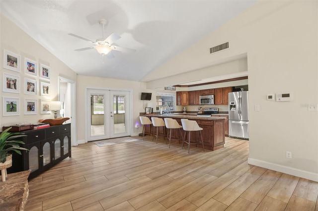 84 HOLLOW BRANCH ROAD, Apopka, FL 32703