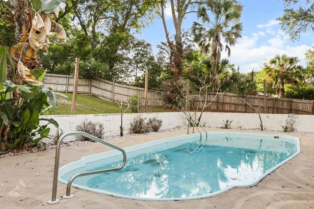 84 HOLLOW BRANCH ROAD, Apopka, FL 32703