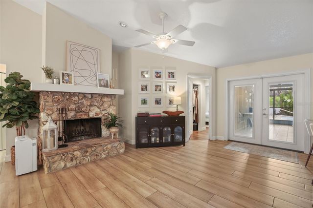 84 HOLLOW BRANCH ROAD, Apopka, FL 32703