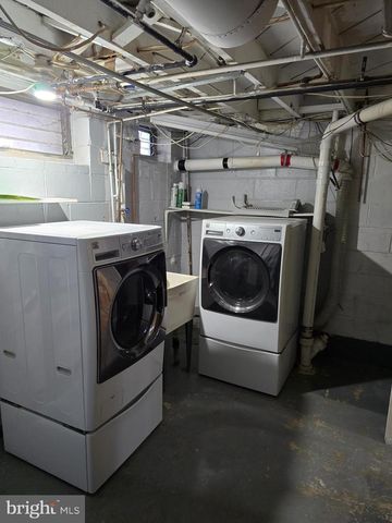 3653 MACTAVISH AVE, Baltimore, MD 21229