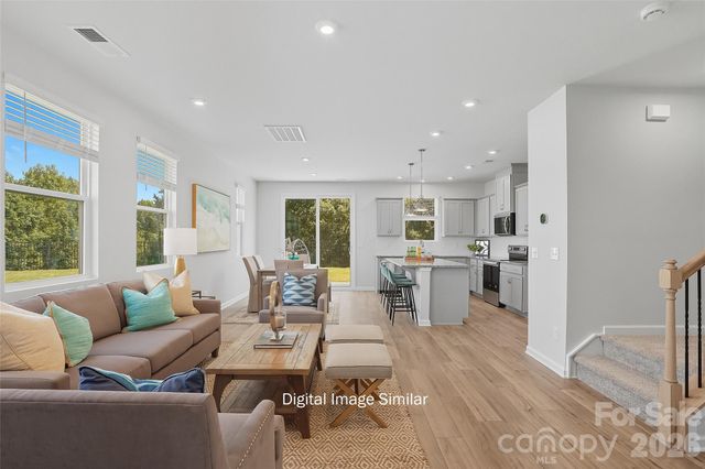 7527 Hodges Meadow Lane, Charlotte, NC 28213