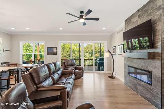 920 ENGLE DRIVE, Columbia, MO 65203
