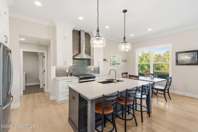 920 ENGLE DRIVE, Columbia, MO 65203