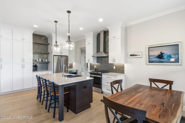 920 ENGLE DRIVE, Columbia, MO 65203