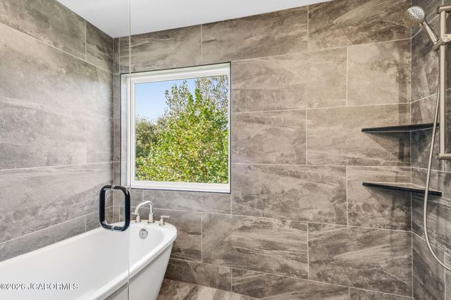 920 ENGLE DRIVE, Columbia, MO 65203