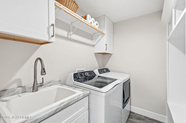920 ENGLE DRIVE, Columbia, MO 65203