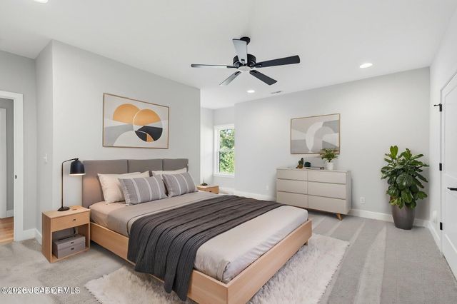 920 ENGLE DRIVE, Columbia, MO 65203