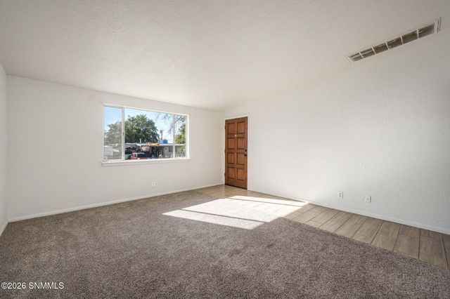 1205 Skyway Drive, Las Cruces, NM 88001