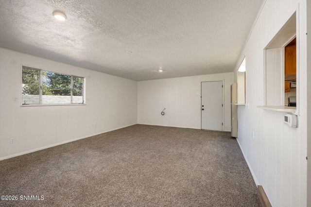 1205 Skyway Drive, Las Cruces, NM 88001