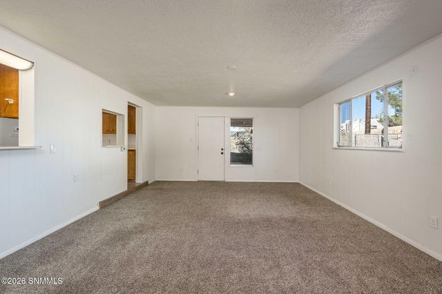 1205 Skyway Drive, Las Cruces, NM 88001