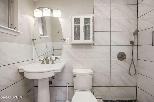 1205 Skyway Drive, Las Cruces, NM 88001