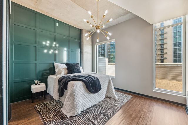 600 12th Ave S Apt 902, Nashville, TN 37203