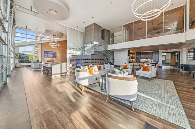 600 12th Ave S Apt 902, Nashville, TN 37203
