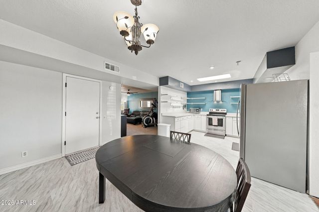 8601 E Cactus Road, Scottsdale, AZ 85260