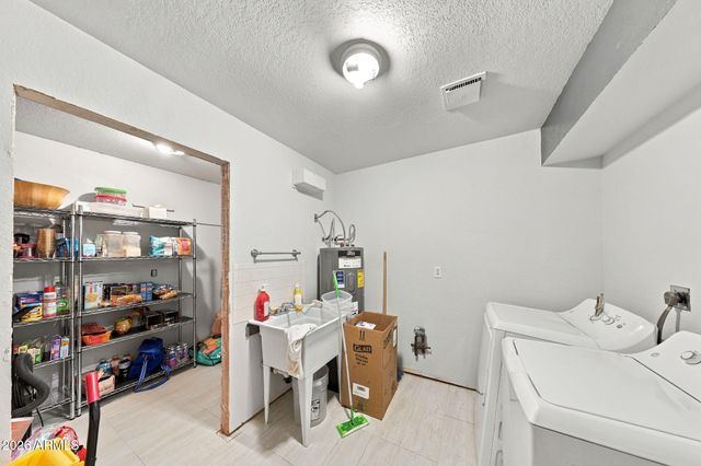 8601 E Cactus Road, Scottsdale, AZ 85260