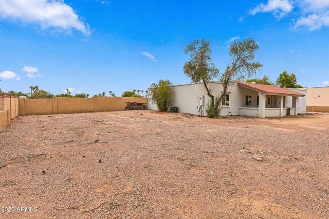 8601 E Cactus Road, Scottsdale, AZ 85260