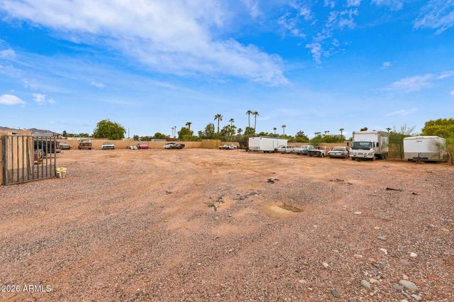 8601 E Cactus Road, Scottsdale, AZ 85260