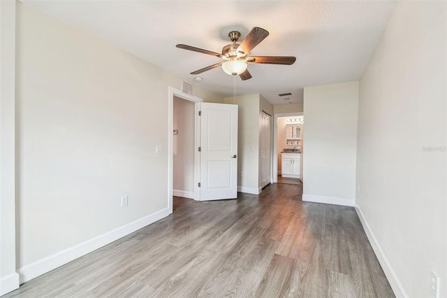 650 E TARPON AVENUE C1, Tarpon Springs, FL 34689