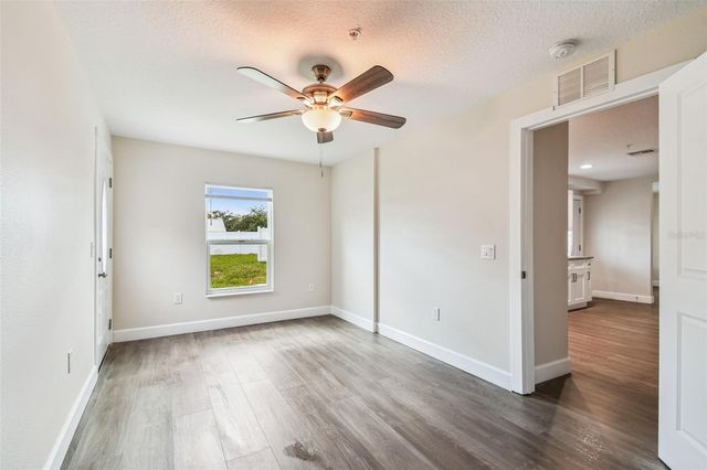 650 E TARPON AVENUE C1, Tarpon Springs, FL 34689
