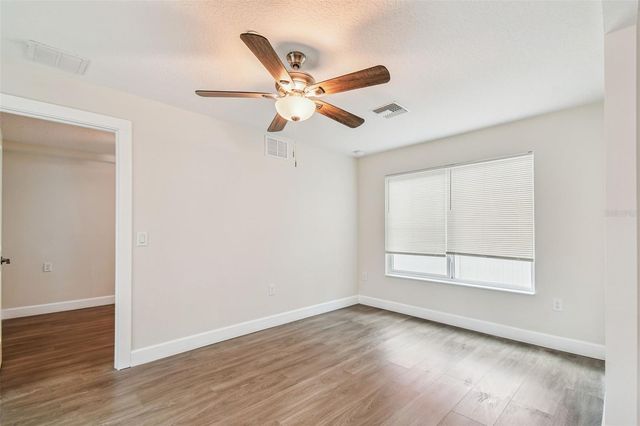650 E TARPON AVENUE C1, Tarpon Springs, FL 34689
