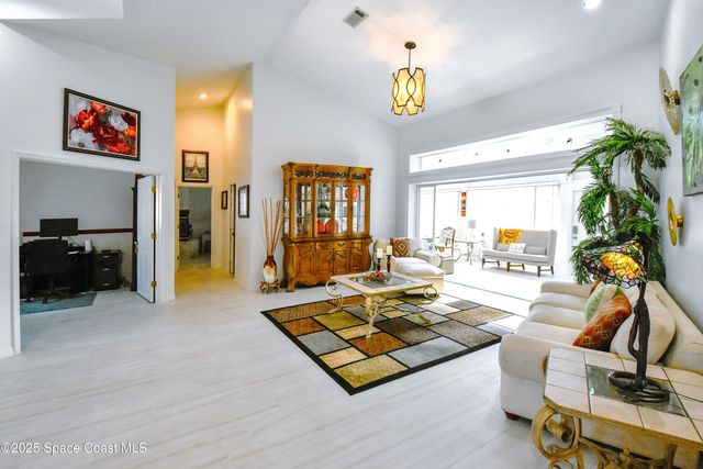 101 Island Grove Drive, Merritt Island, FL 32952