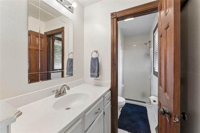 892 Gregory Street, Peculiar, MO 64078