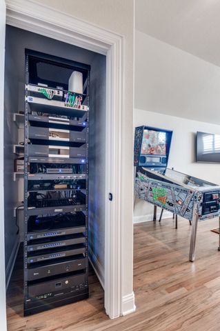 8210 Palmer Lane, Waxahachie, TX 75167