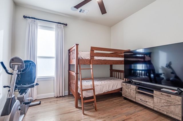 8210 Palmer Lane, Waxahachie, TX 75167