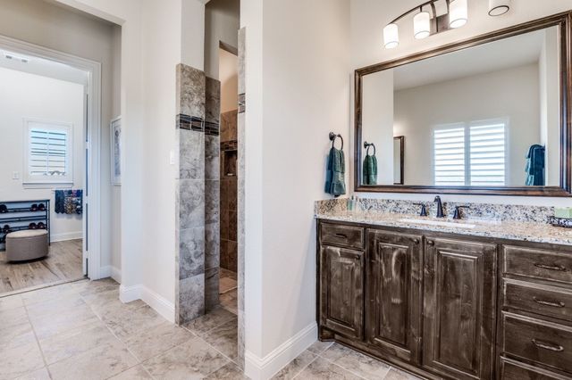 8210 Palmer Lane, Waxahachie, TX 75167