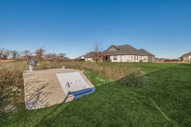 8210 Palmer Lane, Waxahachie, TX 75167